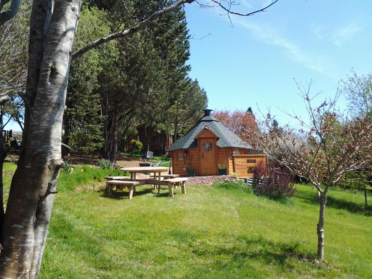 Tudor Lodge With Pool & Bbq Cabin Liskeard Exterior foto