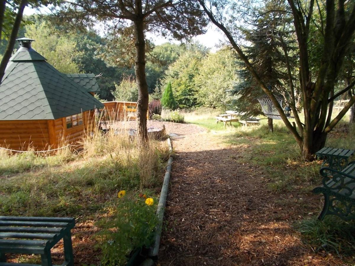 Tudor Lodge With Pool & Bbq Cabin Liskeard Exterior foto